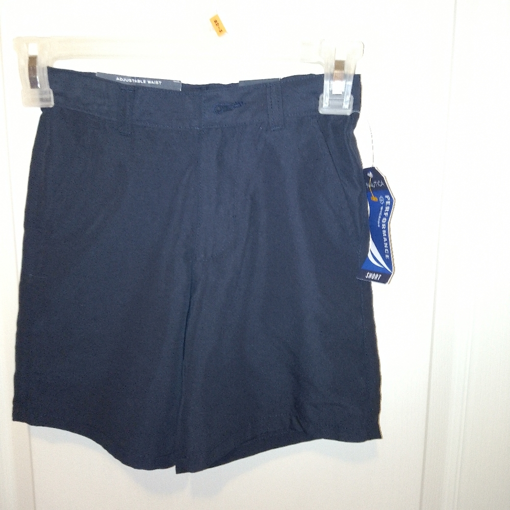 NWT/ Nautica/Kids shorts/ 7 regular/navy blue